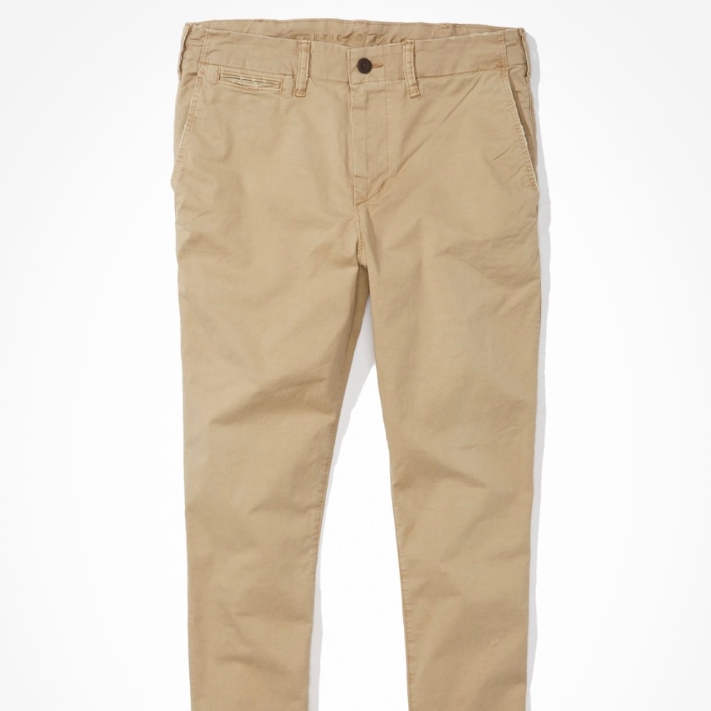 AMERICAN EAGLE Flex Slim Lived- In Khaki Pants